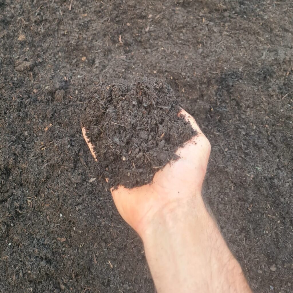 Well Rotted Horse Manure Mole Valley Topsoils